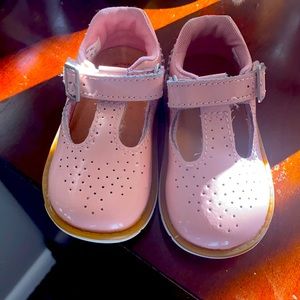 Pink Leather Stride Rite Size 4